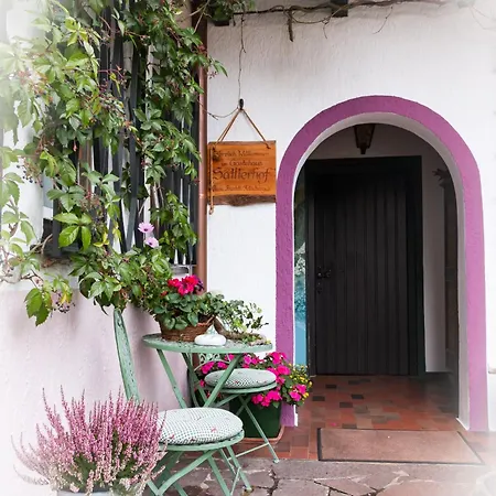 Gaestehaus Sattlerhof *