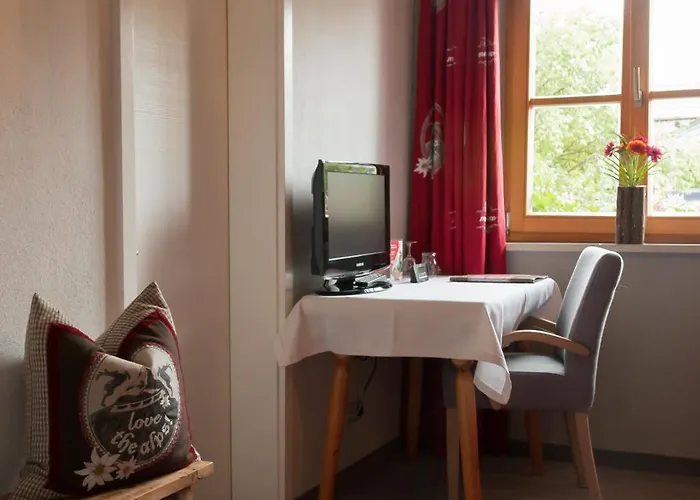 Penzion Gaestehaus Sattlerhof *